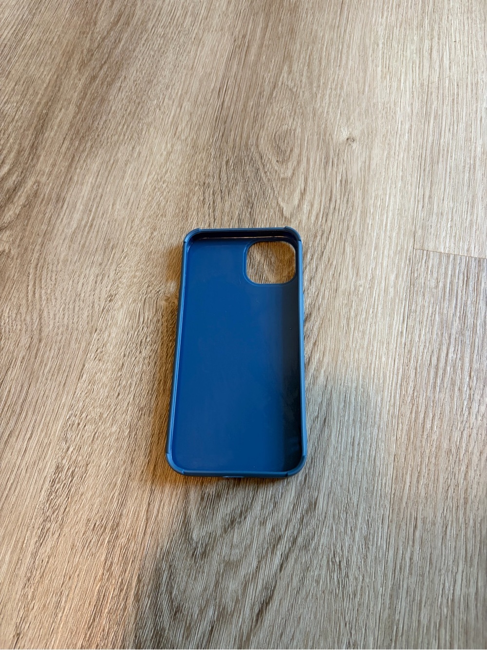 Amazon Blue Textured Protective Phone Case - Picture 3 of 3